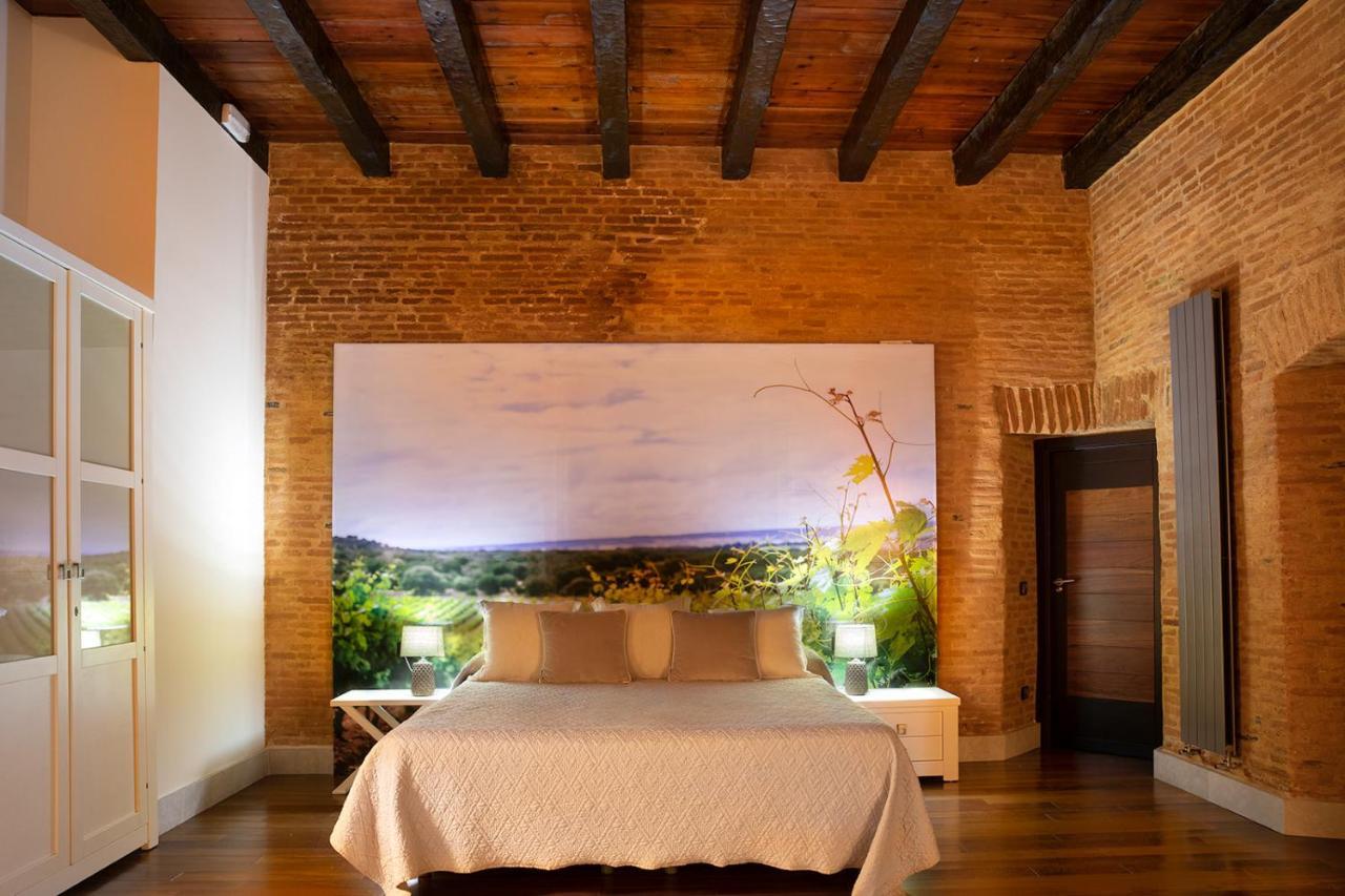 Castillo De Monte La Reina Posada Real & Bodega Toro Zewnętrze zdjęcie